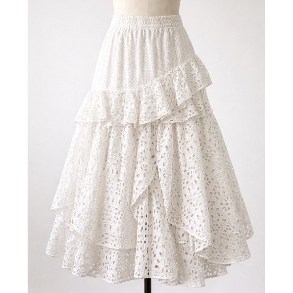 Misa Los Angeles Dresses & Skirts - MISA White Eyelet Tiered Midi Skirt Womens Small Boho Ruffle Cottagecore Elastic
